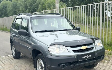 Chevrolet Niva I рестайлинг, 2019 год, 829 000 рублей, 1 фотография