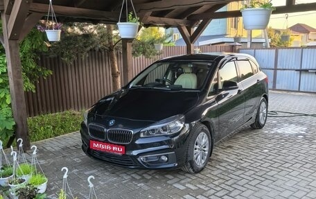 BMW 2 серия Active Tourer F45, 2015 год, 1 250 000 рублей, 1 фотография