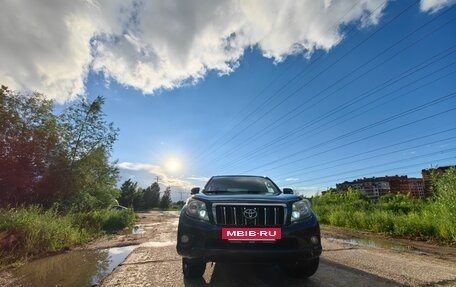 Toyota Land Cruiser Prado 150 рестайлинг 2, 2012 год, 2 850 000 рублей, 2 фотография