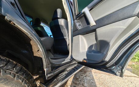 Toyota Land Cruiser Prado 150 рестайлинг 2, 2012 год, 2 850 000 рублей, 9 фотография