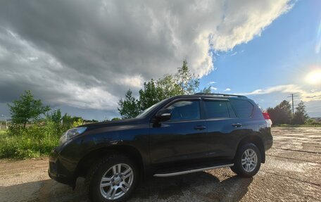 Toyota Land Cruiser Prado 150 рестайлинг 2, 2012 год, 2 850 000 рублей, 24 фотография