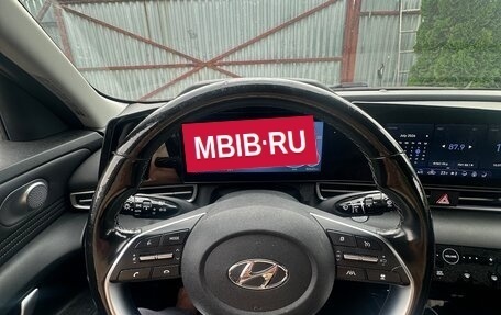 Hyundai Elantra, 2020 год, 2 100 000 рублей, 8 фотография