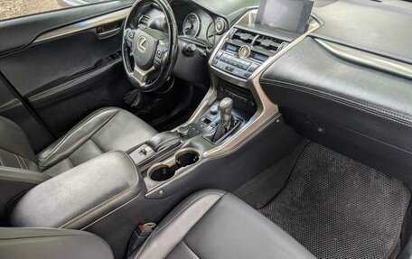 Lexus NX I, 2016 год, 2 865 000 рублей, 13 фотография