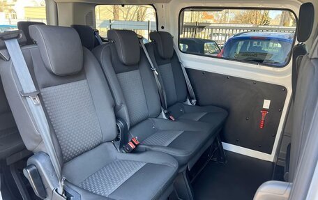 Ford Tourneo Custom I рестайлинг, 2020 год, 2 000 000 рублей, 13 фотография