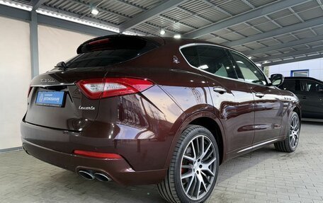 Maserati Levante I, 2017 год, 4 199 000 рублей, 5 фотография