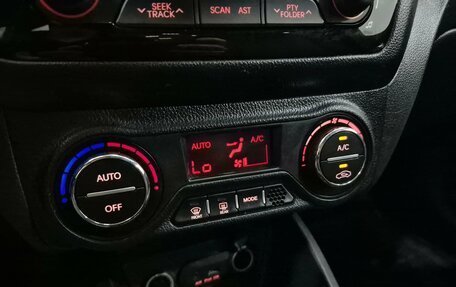 KIA Rio III рестайлинг, 2013 год, 720 000 рублей, 21 фотография