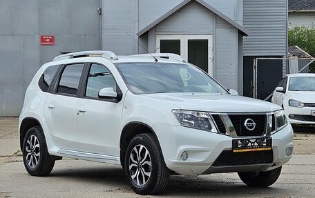 Nissan Terrano III, 2015 год, 900 000 рублей, 3 фотография