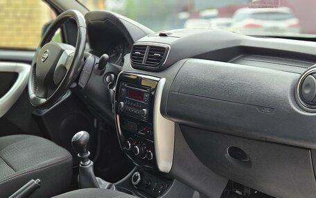 Nissan Terrano III, 2015 год, 900 000 рублей, 11 фотография