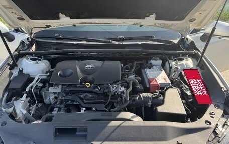 Toyota Avalon, 2021 год, 3 200 000 рублей, 2 фотография