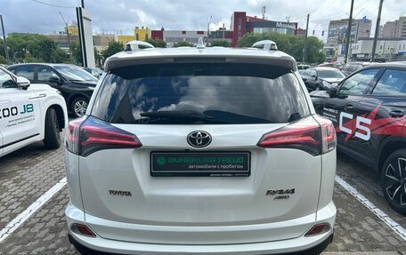Toyota RAV4, 2016 год, 2 573 000 рублей, 7 фотография