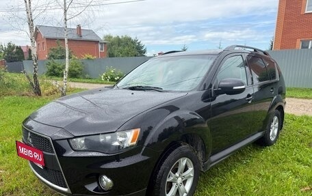Mitsubishi Outlander III рестайлинг 3, 2012 год, 950 000 рублей, 9 фотография