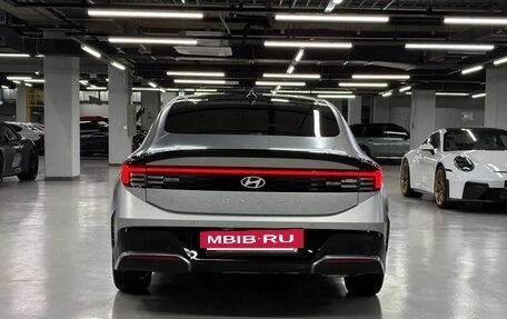 Hyundai Sonata VIII, 2023 год, 3 200 000 рублей, 4 фотография