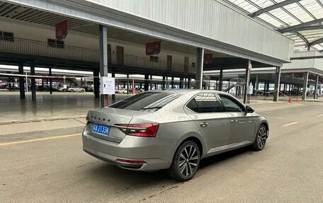 Skoda Superb III рестайлинг, 2022 год, 1 583 000 рублей, 6 фотография