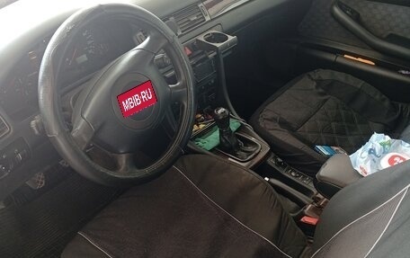 Audi A6, 1998 год, 490 000 рублей, 3 фотография