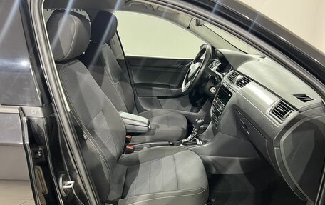 Skoda Rapid I, 2014 год, 1 099 000 рублей, 17 фотография