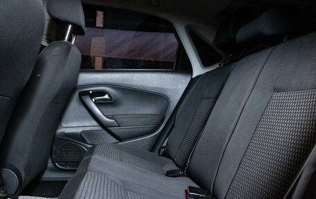 Volkswagen Polo VI (EU Market), 2011 год, 859 000 рублей, 10 фотография