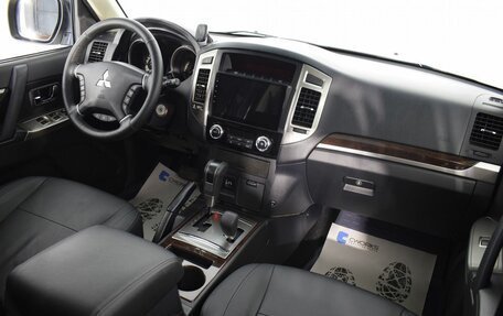 Mitsubishi Pajero IV, 2021 год, 3 850 000 рублей, 12 фотография