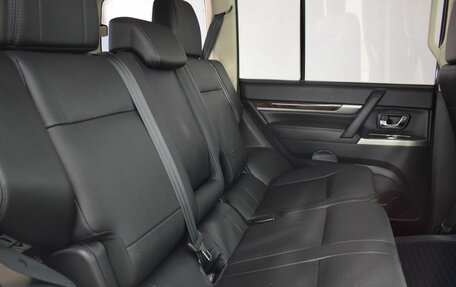 Mitsubishi Pajero IV, 2021 год, 3 850 000 рублей, 17 фотография