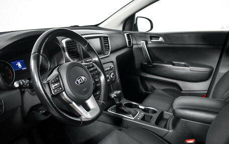 KIA Sportage IV рестайлинг, 2020 год, 1 980 000 рублей, 10 фотография