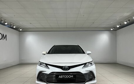 Toyota Camry, 2021 год, 2 390 000 рублей, 2 фотография