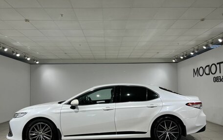 Toyota Camry, 2021 год, 2 390 000 рублей, 8 фотография