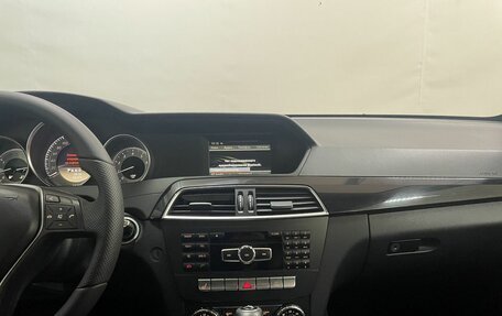Mercedes-Benz C-Класс, 2011 год, 1 260 000 рублей, 14 фотография