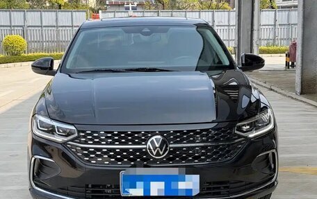 Volkswagen Lavida, 2024 год, 1 370 000 рублей, 2 фотография