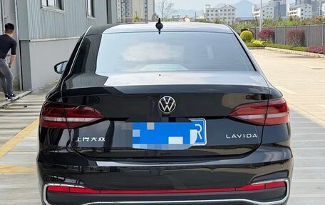 Volkswagen Lavida, 2024 год, 1 370 000 рублей, 4 фотография
