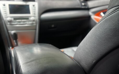 Toyota Camry, 2010 год, 1 100 000 рублей, 10 фотография