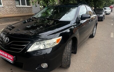 Toyota Camry, 2010 год, 1 100 000 рублей, 5 фотография