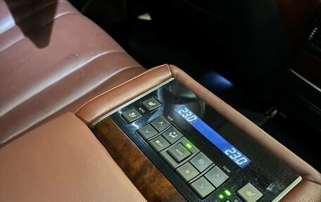 Lexus LX III, 2016 год, 5 990 000 рублей, 26 фотография