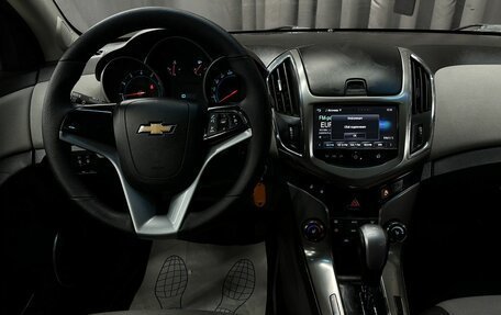 Chevrolet Cruze II, 2014 год, 769 777 рублей, 11 фотография
