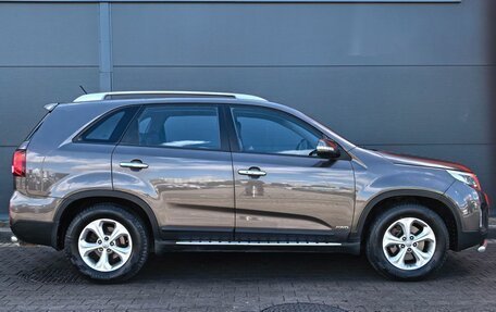 KIA Sorento II рестайлинг, 2013 год, 1 999 000 рублей, 3 фотография