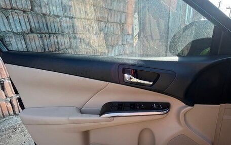 Toyota Camry, 2012 год, 680 000 рублей, 15 фотография