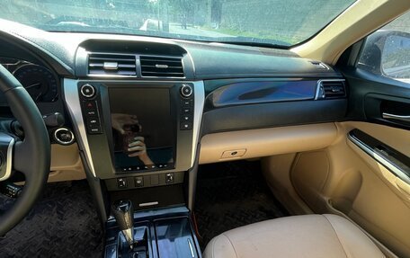 Toyota Camry, 2012 год, 680 000 рублей, 17 фотография