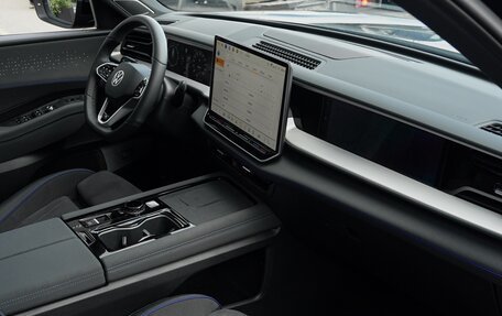 Volkswagen Teramont, 2025 год, 5 799 000 рублей, 18 фотография