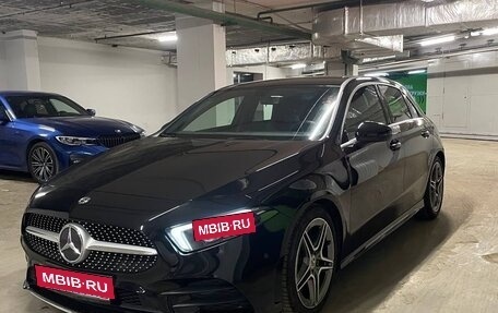 Mercedes-Benz A-Класс, 2018 год, 2 350 000 рублей, 2 фотография