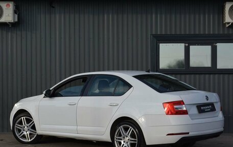 Skoda Octavia, 2018 год, 1 249 999 рублей, 7 фотография