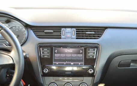 Skoda Octavia, 2018 год, 1 249 999 рублей, 15 фотография