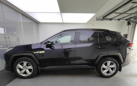 Toyota RAV4, 2020 год, 3 150 000 рублей, 10 фотография