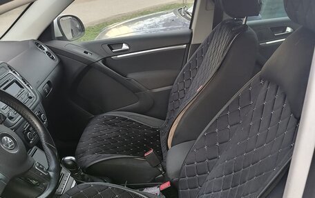 Volkswagen Tiguan I, 2012 год, 900 000 рублей, 4 фотография