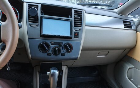 Nissan Tiida, 2006 год, 550 000 рублей, 12 фотография