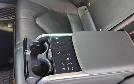 Toyota Camry, 2018 год, 2 390 000 рублей, 13 фотография