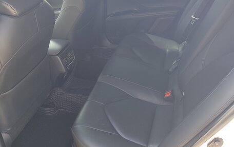 Toyota Camry, 2018 год, 2 390 000 рублей, 10 фотография