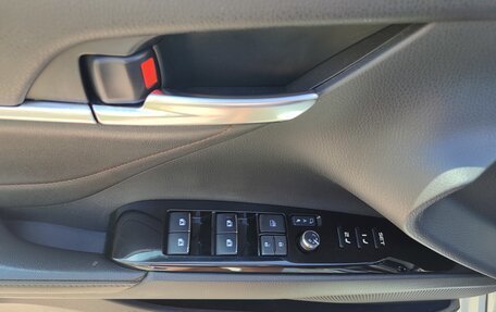 Toyota Camry, 2018 год, 2 390 000 рублей, 20 фотография
