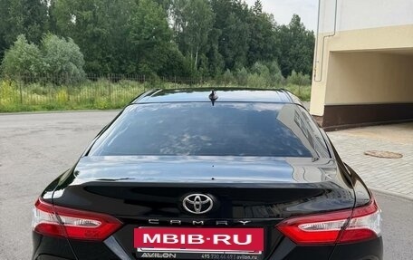 Toyota Camry, 2020 год, 3 100 000 рублей, 3 фотография