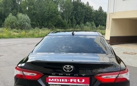 Toyota Camry, 2020 год, 3 100 000 рублей, 4 фотография