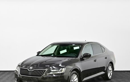 Skoda Superb III рестайлинг, 2016 год, 1 635 000 рублей, 3 фотография