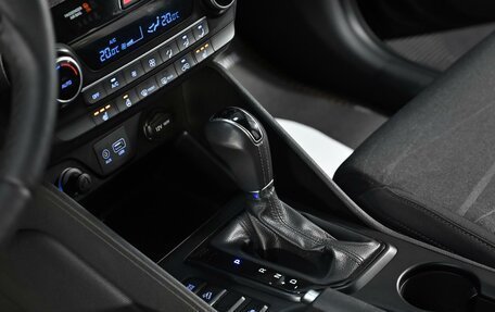Hyundai Tucson III, 2018 год, 1 815 000 рублей, 10 фотография
