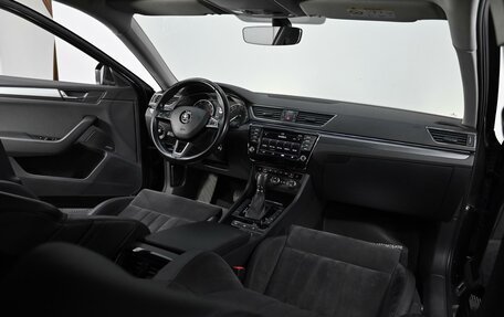 Skoda Superb III рестайлинг, 2016 год, 1 635 000 рублей, 5 фотография